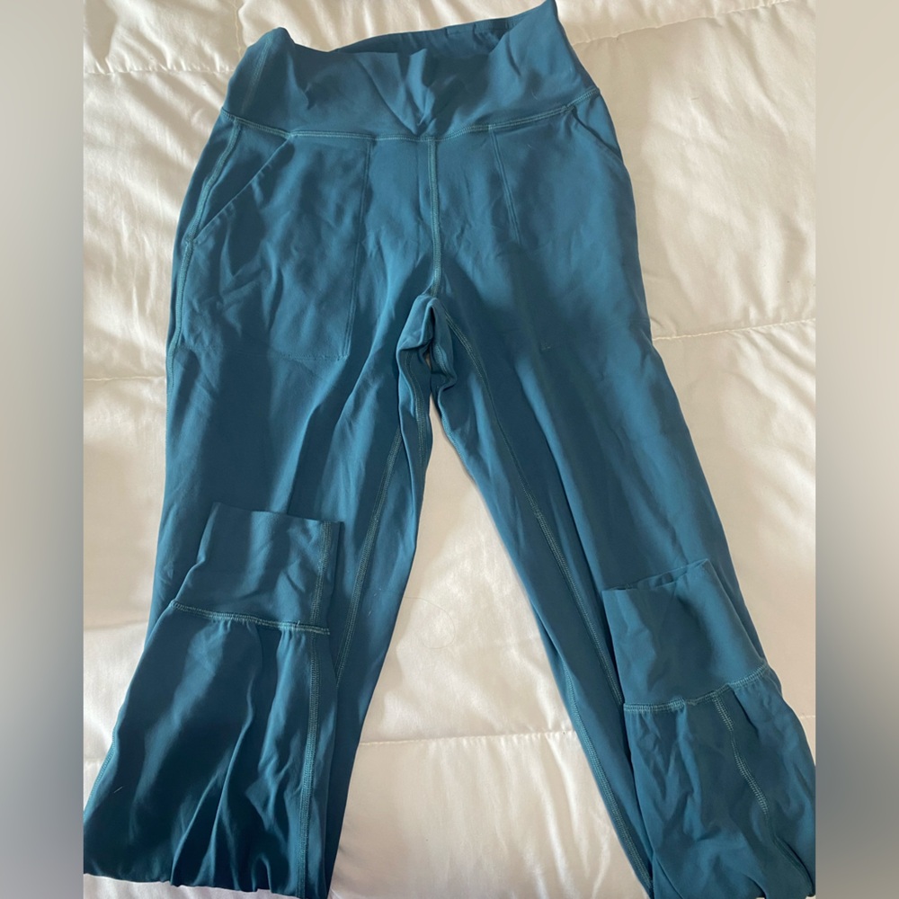 Lululemon Teal Bottoms